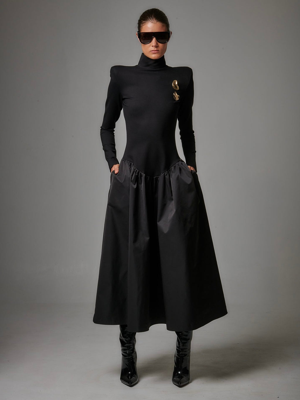 UNIQUE DRESS