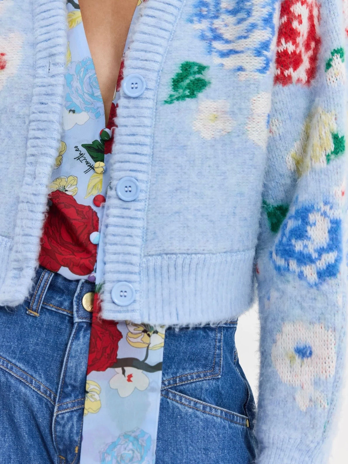 Capricorn Cardigan (Light Blue)
