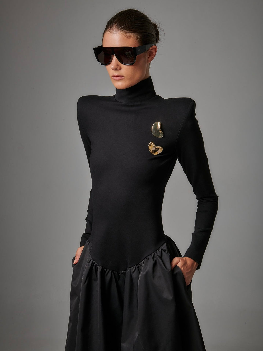 UNIQUE DRESS